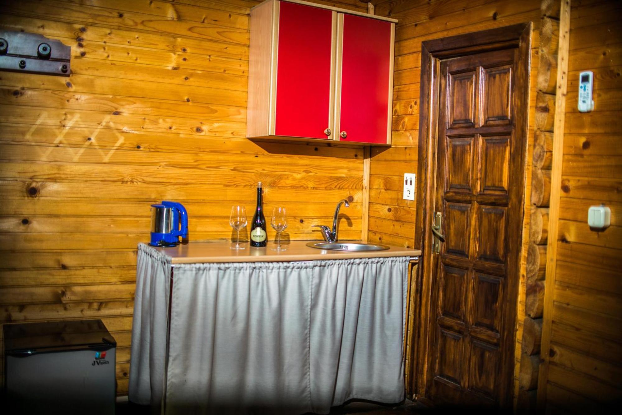Wooden Village Resort Ponari Экстерьер фото