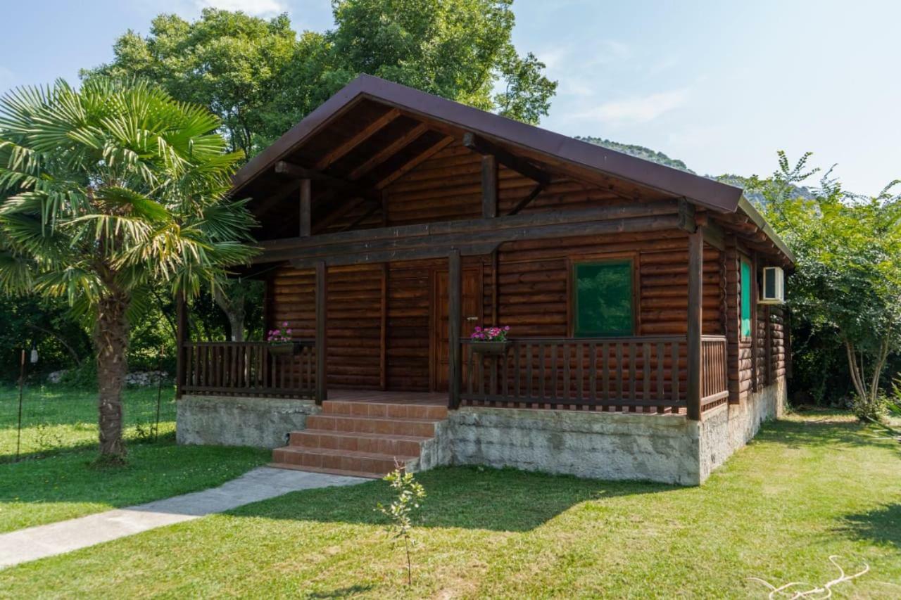 Wooden Village Resort Ponari Экстерьер фото